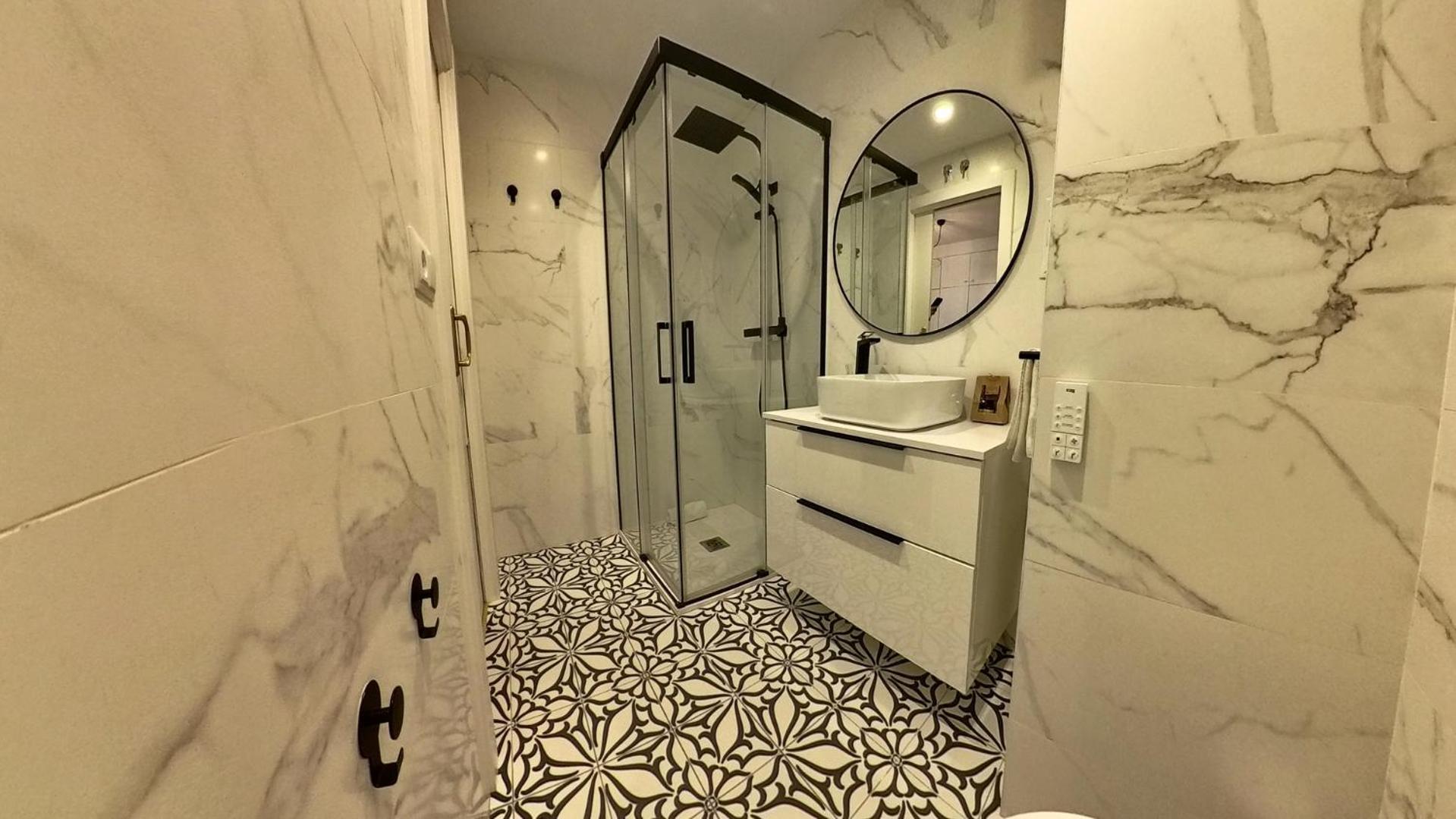 Hadar Deluxe - Tucasaenlospirineos Escarrilla Exterior foto
